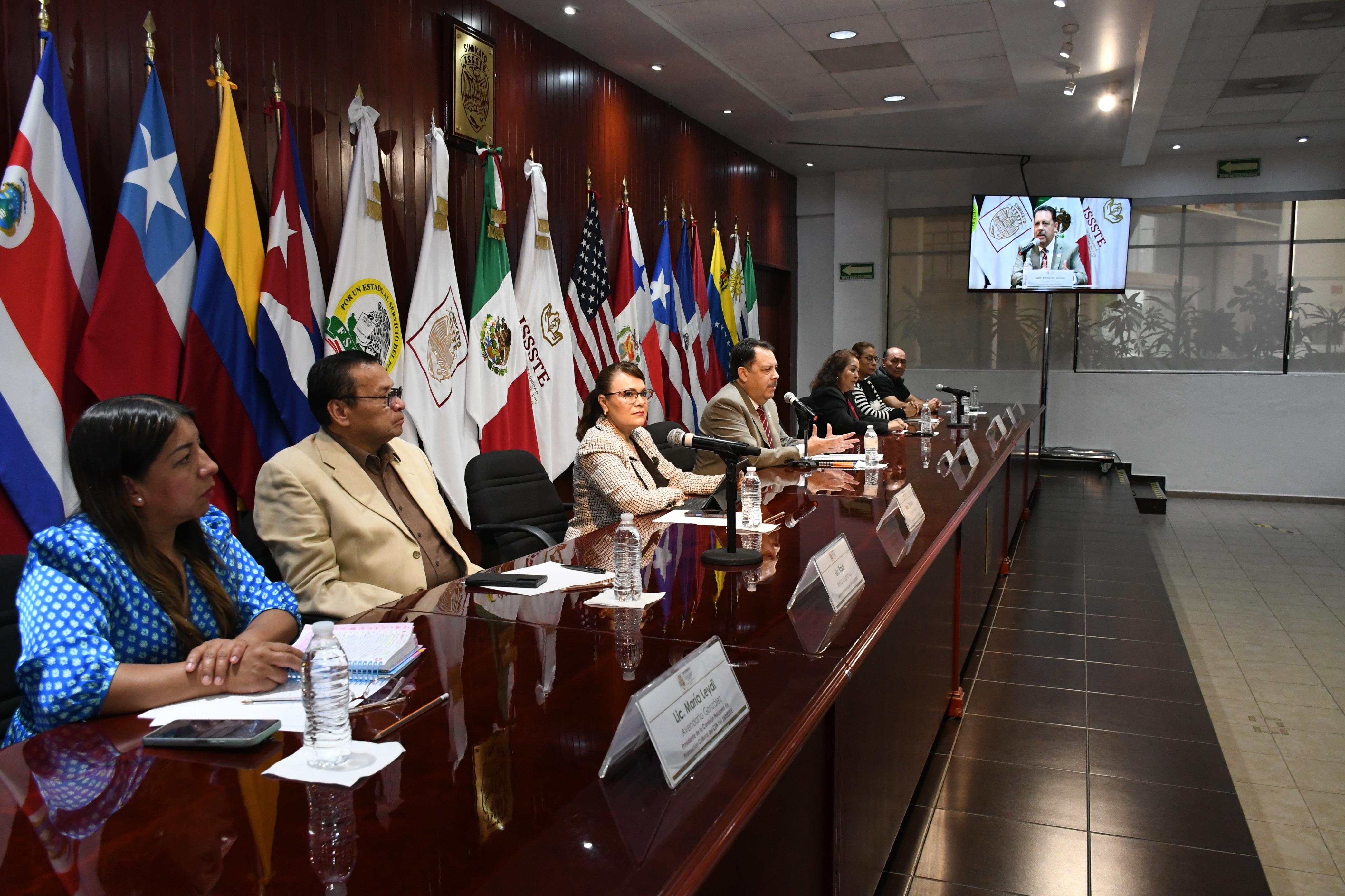 Visita compañeros de Tamaulipas, Sección XXXVII